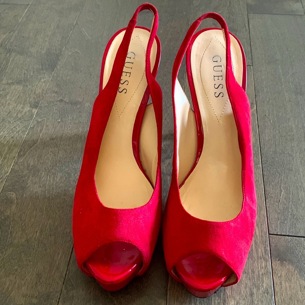 Beautiful Guess Red Heels